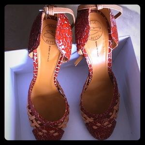 Ankle strapped heel shoe